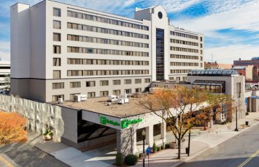 Holiday Inn Bridgeport-Trumbull-Fairfield, an IHG Hotel