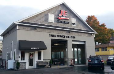 J & E Auto Body