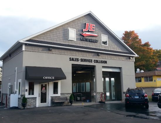 J & E Auto Body