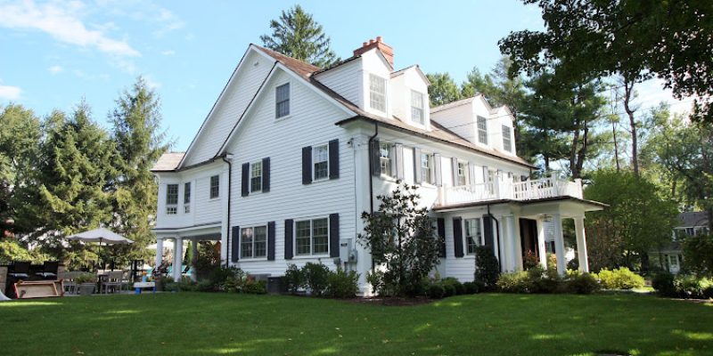 DeRosa Builders LLC