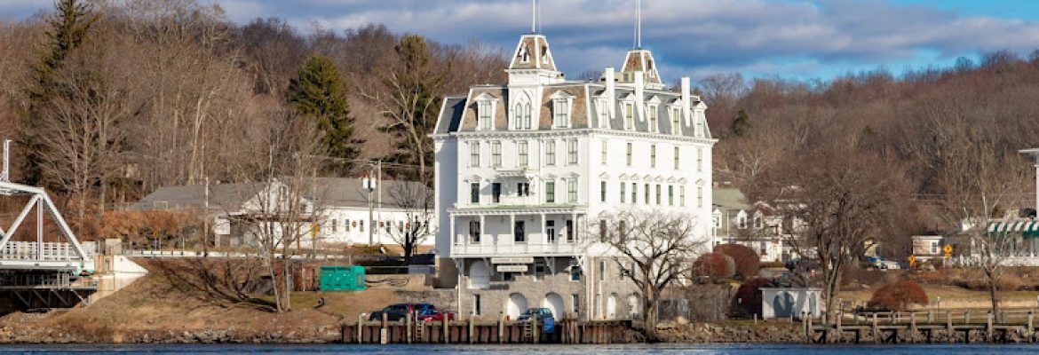 East Haddam Swing Bridge
