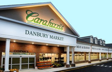 Caraluzzi’s Danbury Market