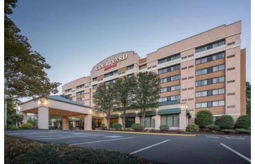 Courtyard by Marriott Shelton