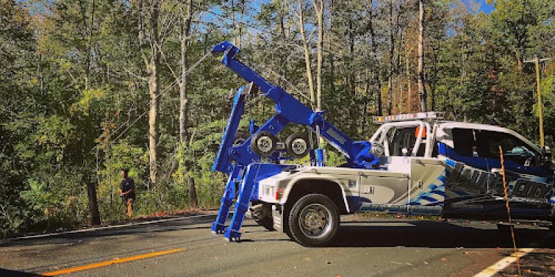 Laurel City Towing & Recovery LLC