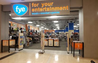 Trumbull Mall