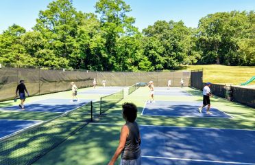 Tunxis Hill Pickleball Courts