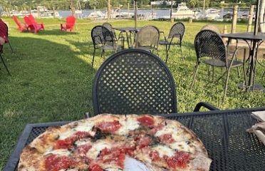 V’s Rolling Stone Mobile Wood Fired Pizza