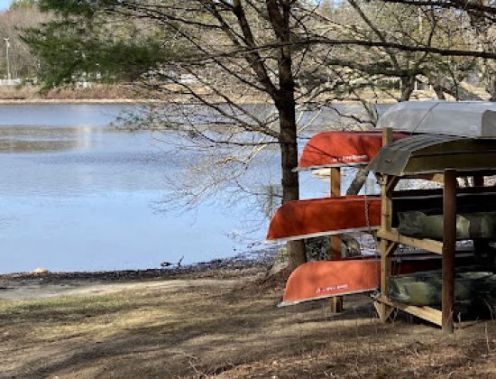 Tamarack Lodge & Glamping Resort CT