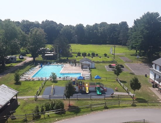 Wolf’s Den Family Campground