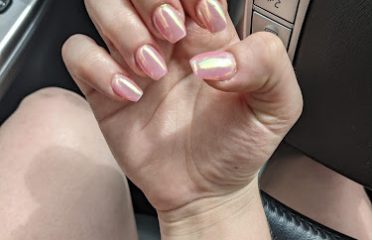 Pearl Nails and Spa