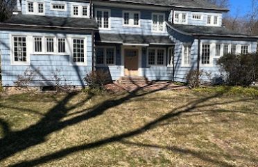 Arias Construction and Landscaping Inc