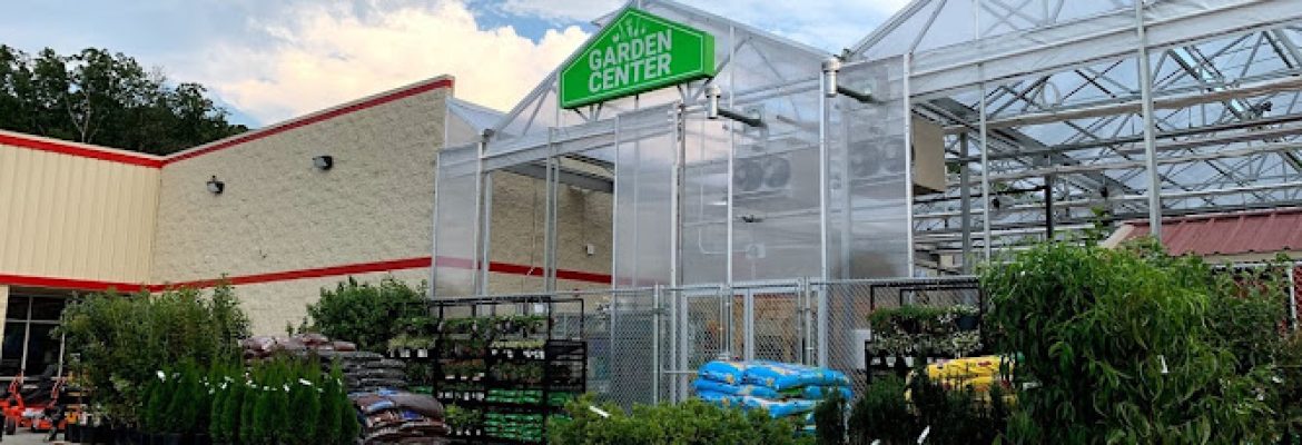 Garden Center at Tractor Supply