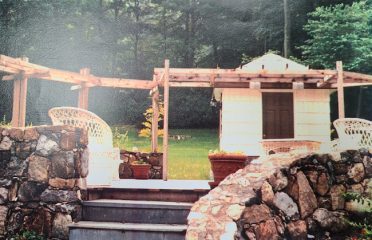 Nutmeg Professional Landscape Designs LLC