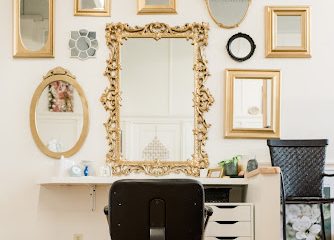 Alyssa Haley | born and bred salon/studio
