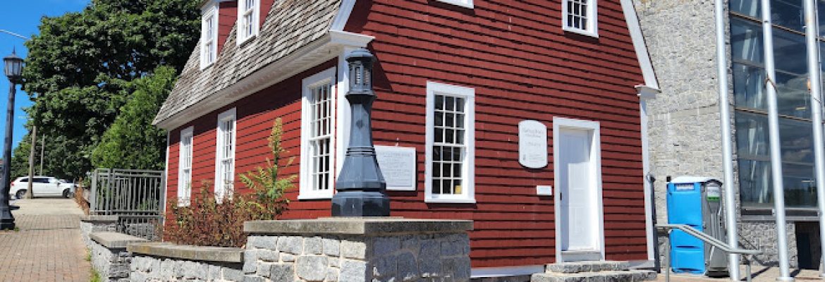 Nathan Hale Schoolhouse
