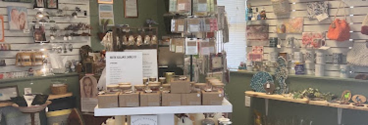 Lynn’s Craft Cubby & Gifts