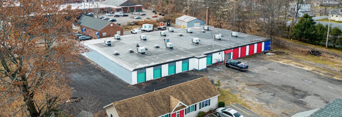 76 Broad Self Storage