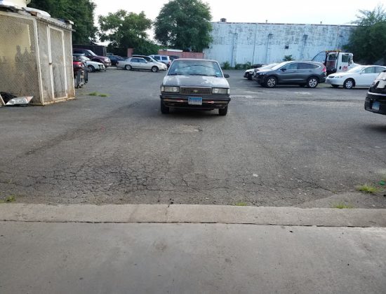 J & M Auto Body