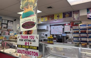 Pat’s Main Street Ice Cream