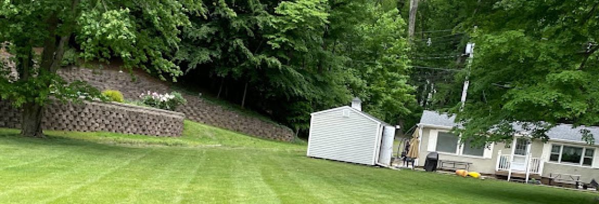 Woods Lawn Care