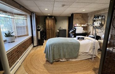 Heart in Hand – Holistic Skincare and Wellness