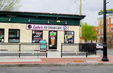 Lulu’s Ice Cream Cafe