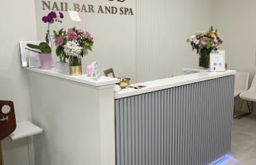 Gloss Nail Bar and Spa
