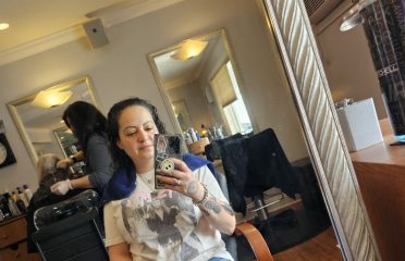 Salon b
