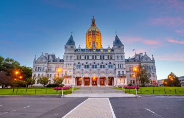 Hartford Haunts Ghost Tours & Haunted Pub Crawls