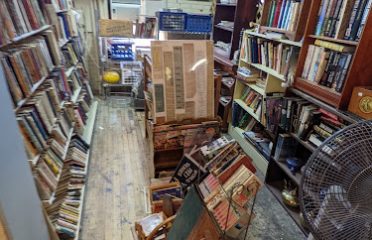 Antiques on the Farmington