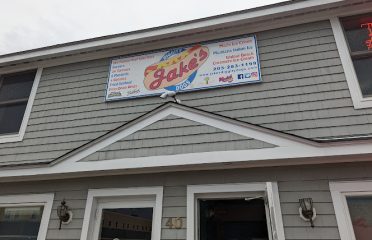 Jake’s Diggity Dogs
