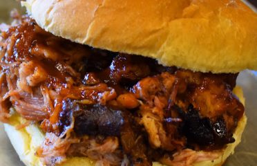 Bear’s Smokehouse Express – South Windsor