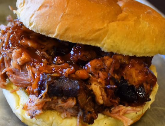 Bear’s Smokehouse Express – South Windsor