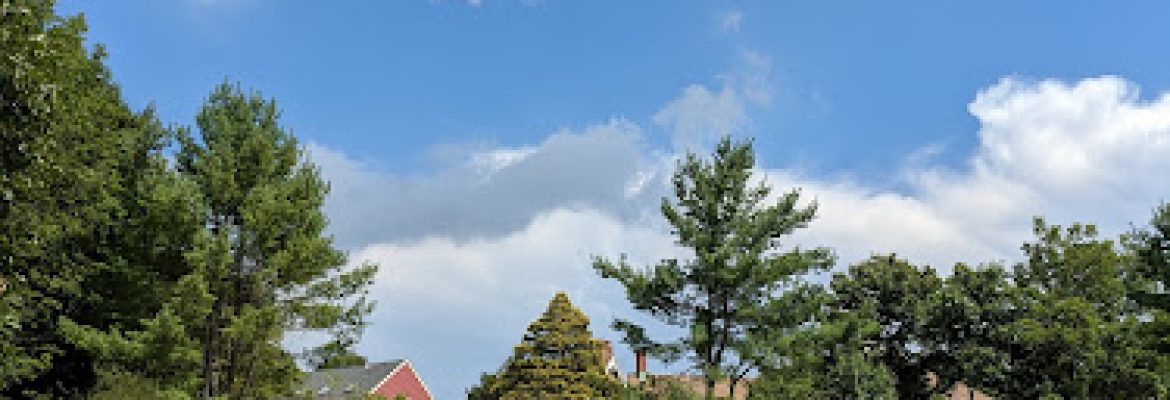 New Canaan Nature Center