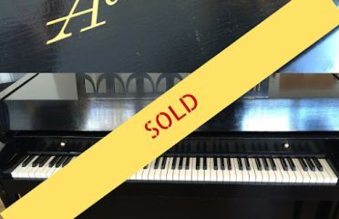 Wade’s Piano Center LLC