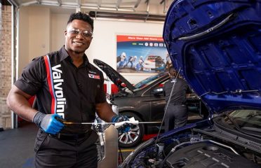 Valvoline Instant Oil Change