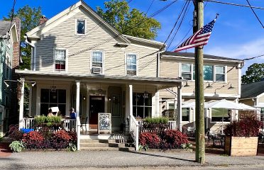 Kingsley Tavern