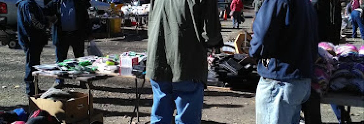 Redwood Country Flea Market