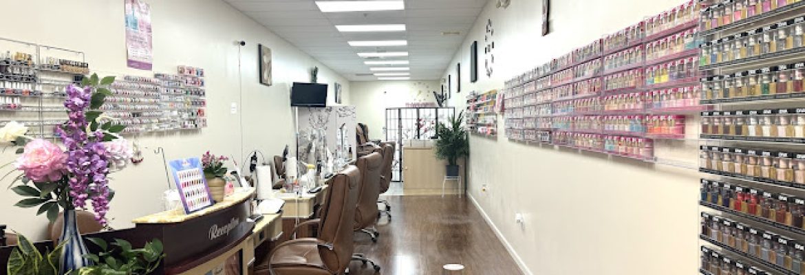 C T Hair & Nails