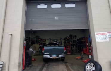TIRE GUYS LLC