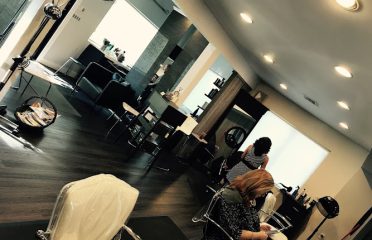 Dear Beauty by Aida at Vieira Salon