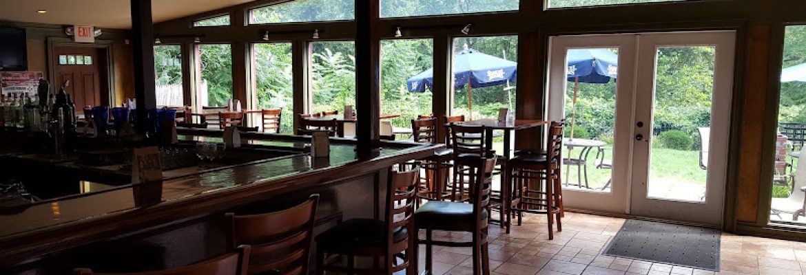 Michel Angelo’s Pizzeria Restaurant & Lounge