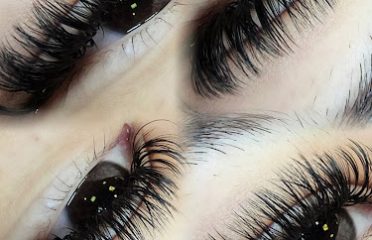 Aurora Lashsthetics