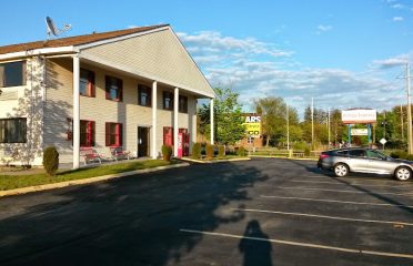 Hilltop Express Inn Groton