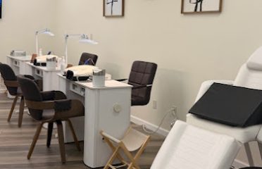 MK Nail Studio