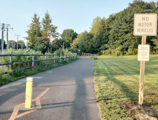 Farmington Canal Heritage Trail