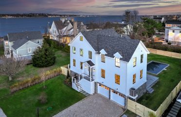 Alan & Melissa Hamilton at William Raveis Real Estate