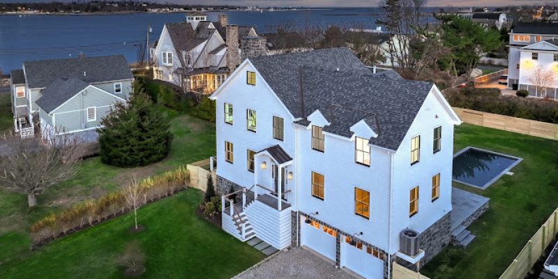 Alan & Melissa Hamilton at William Raveis Real Estate