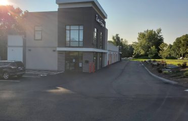 Rent-A-Space – Route 85