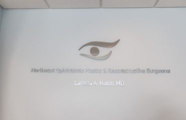 Northeast Ophthalmic Plastic and Reconstructive Surgeons: Larissa Habib, MD